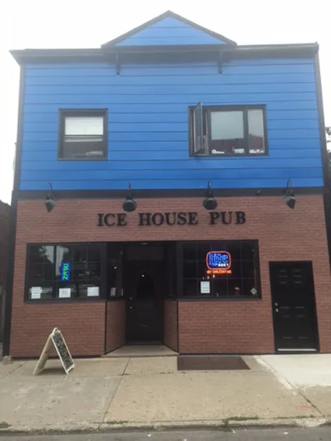 Ice House Pub