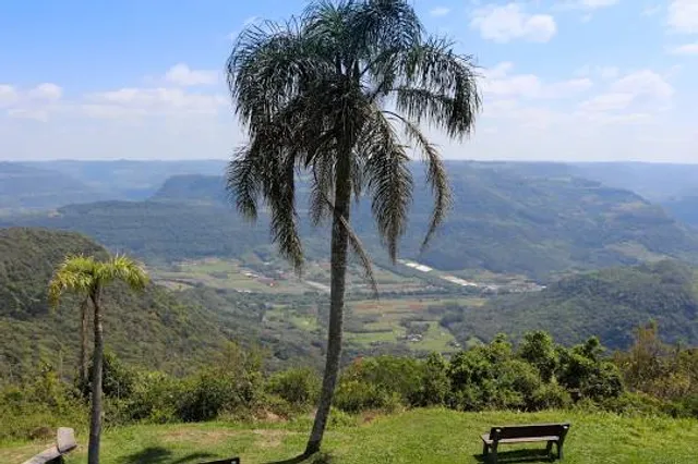 Parque Ninho das Águias