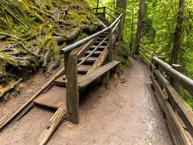 Marymere Falls Trailhead