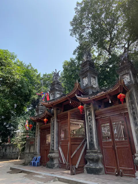 Voi Phuc Temple