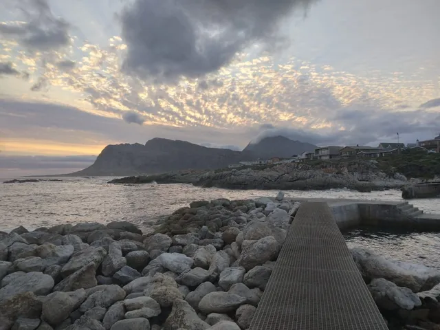 Kleinmond Harbour