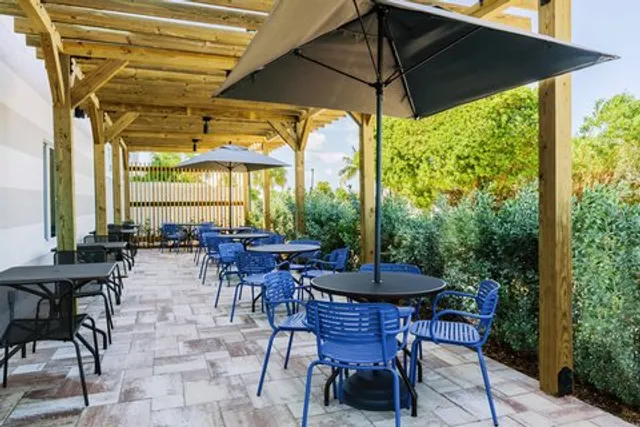 Fairfield by Marriott Inn & Suites Marathon Florida Keys