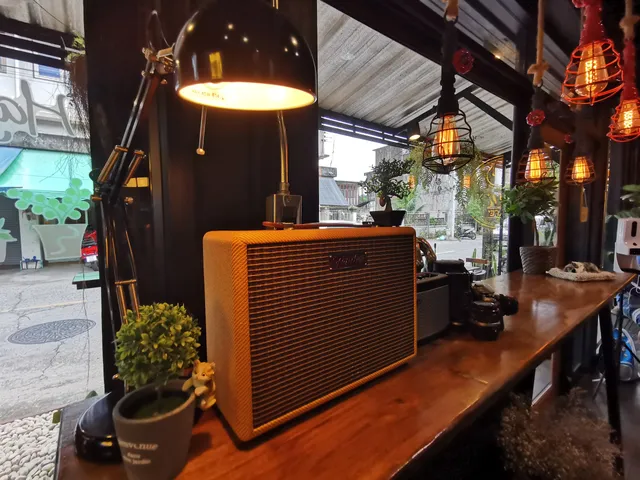 Clever Bar​ & Cafe