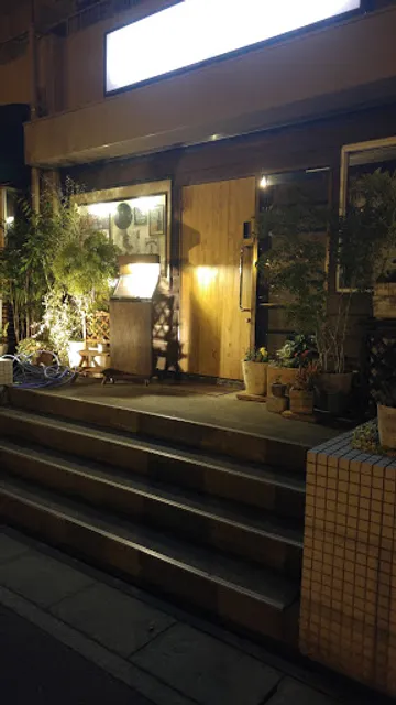 会員制BAR＆Flowershop (株)AVANTY