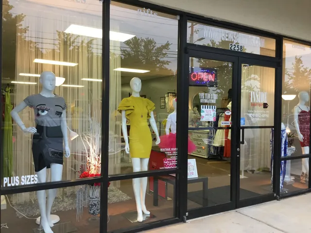 Inside Tag Boutique | Women's Boutique in McDonough