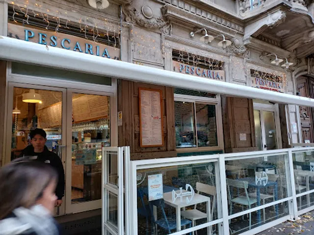 Pescaria (Milano - Via Solari)