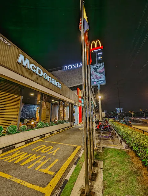 McDonald's Taman Connaught DT