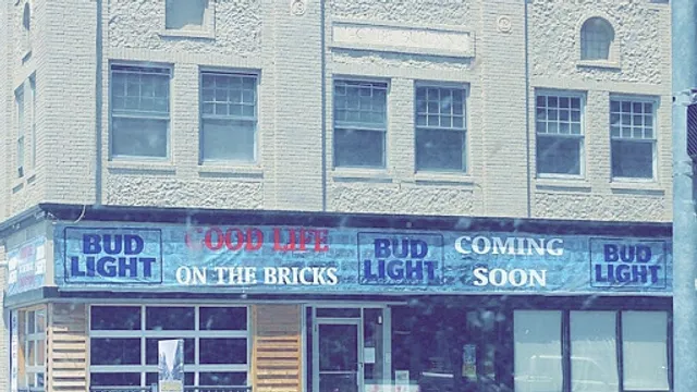 Good Life on the Bricks