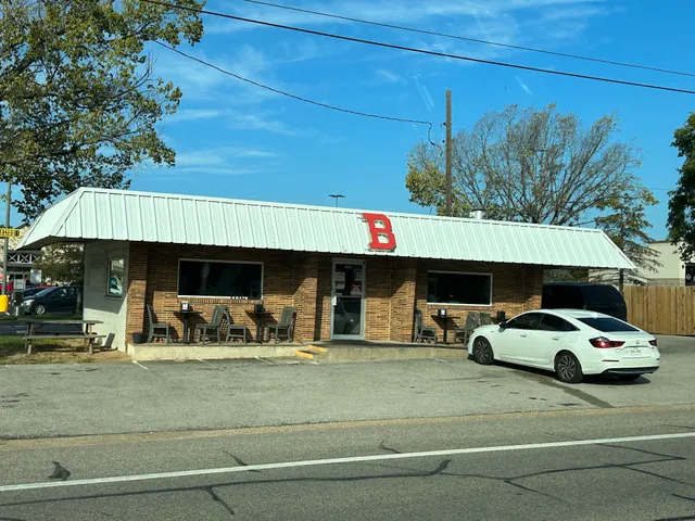 The B Birria & Burgers