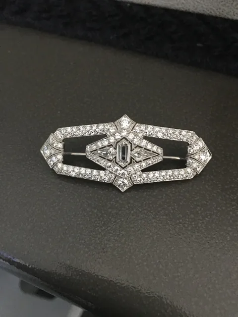 Village Estate Jewelry Buyers