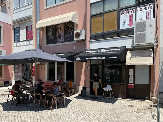 Buraca Roasters - Coffee shop & Roastery