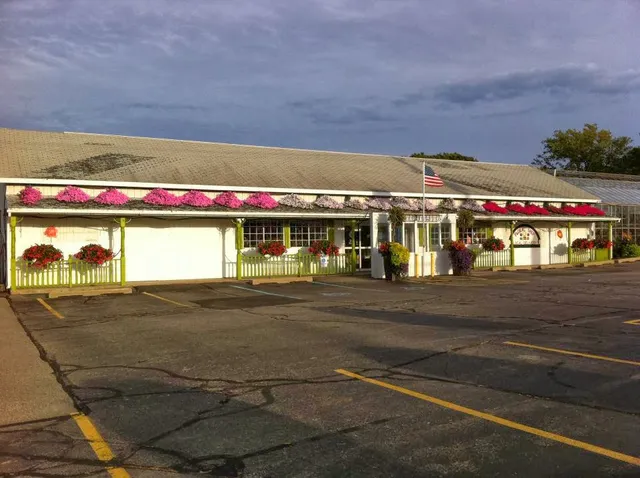 Ludemas Floral & Garden