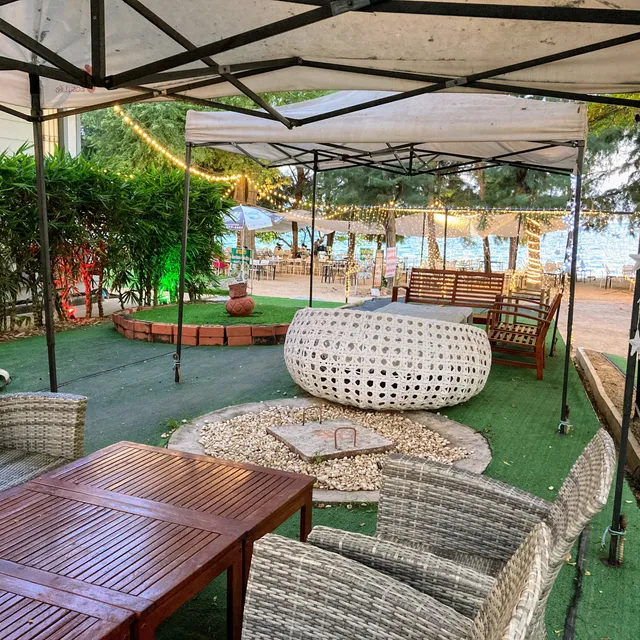 NangrongBeachRestaurant