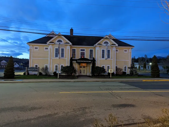 The Old School House Arts Centre