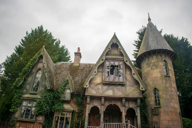 The Curse at Alton Manor