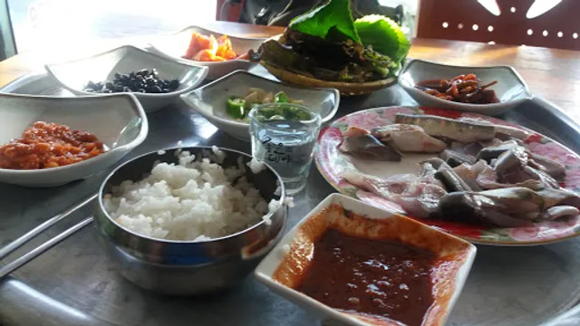 롯데리아 부산학장점