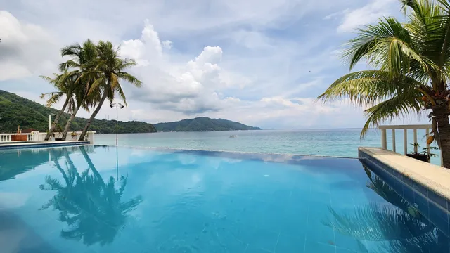 Salacia Beach Front Resort