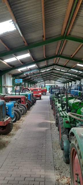 Traktoren-Museum Pauenhof