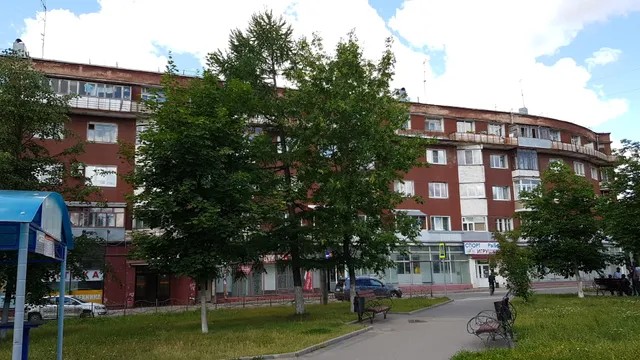 Ship House, the second building "Barge"