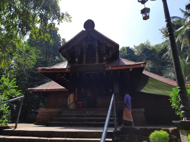 Akkare Kottiyoor Maha Siva Temple