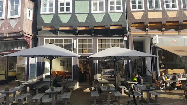 De Lüx Curry Celle - „Beste Currywurst wo gibt“