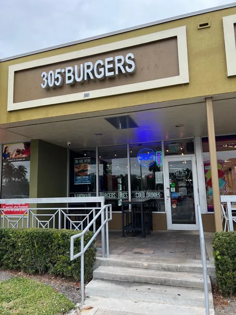 305 Degrees Burgers Bar