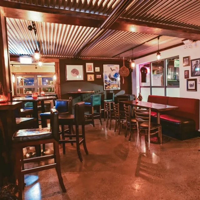 Breakwater Bistro & Bar