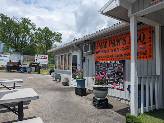Paw Paw's Bar B Que