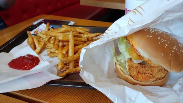 맘스터치 부산시청점