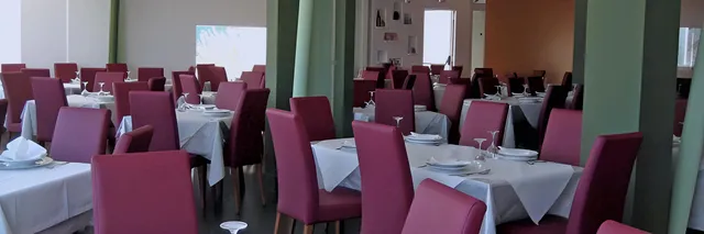 YENKA | Restaurante – Pensión **