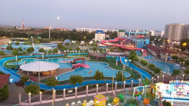 Solnechnyy Ostrov - Park Attraktsionov