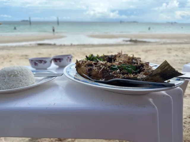 ร้านอนันต์ ซีฟู้ด หมูกะทะ ริมทะเลหาดแสม