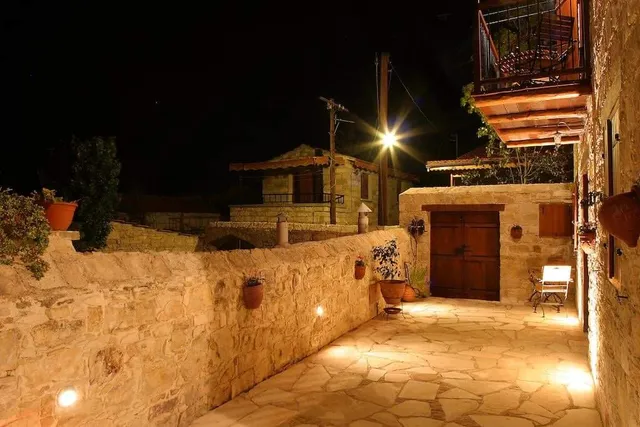 Agrovino Lofou Restaurant