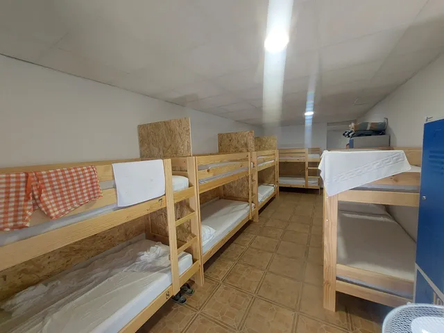 Hostel Elios
