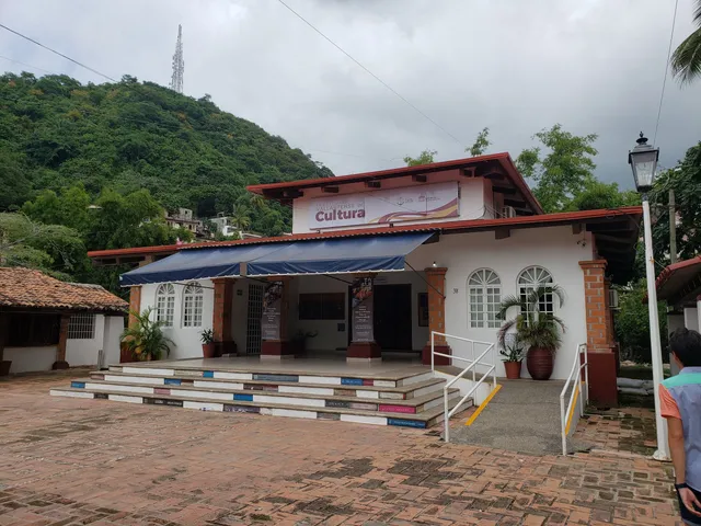 Centro Cultural Cuale