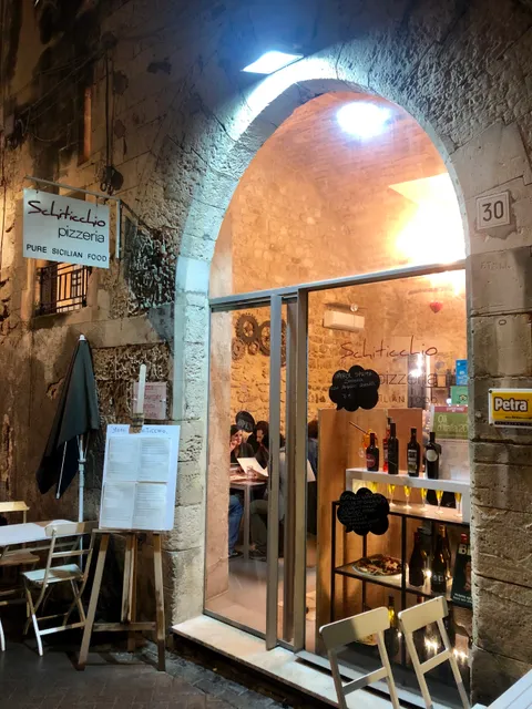 Schiticchio in Via Cavour