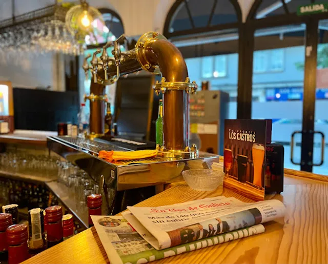 Los Castros ~ Cerveceria