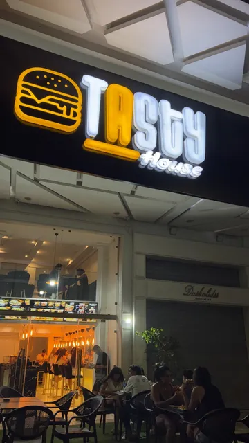 Tasty House