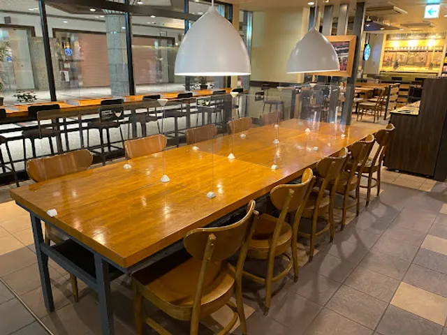 Starbucks Coffee - Crysta Nagahori