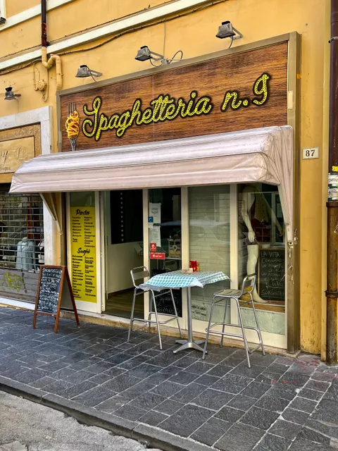 Spaghetteria N°9