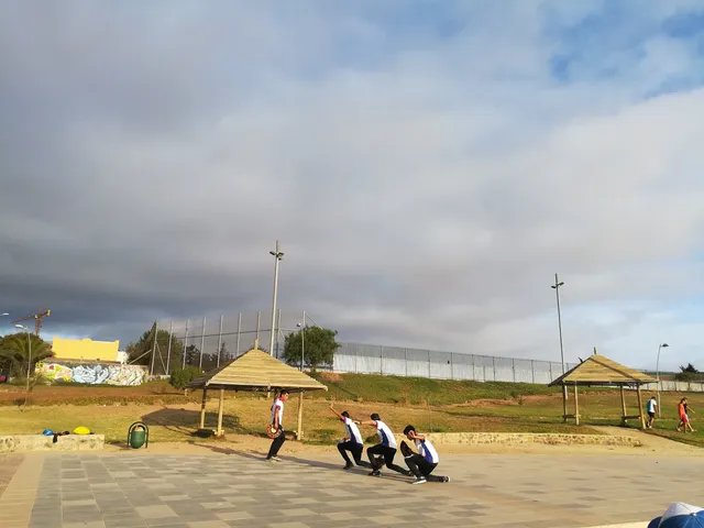 Espejo del Sol, Las Compañias Park