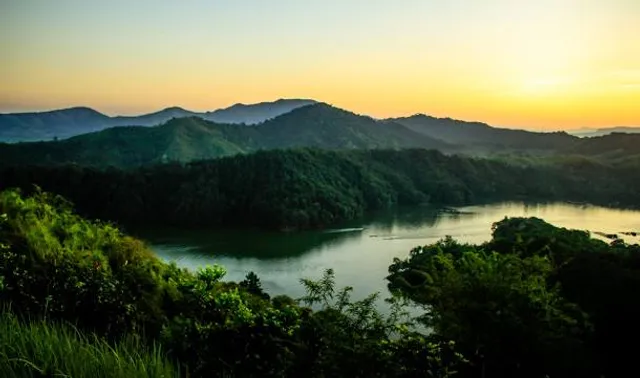 Matang Keladan, Desa Tiwingan