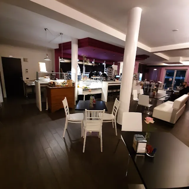 Caffè Wine Bar 19.23