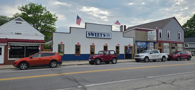 Sweet's Bar and Grill