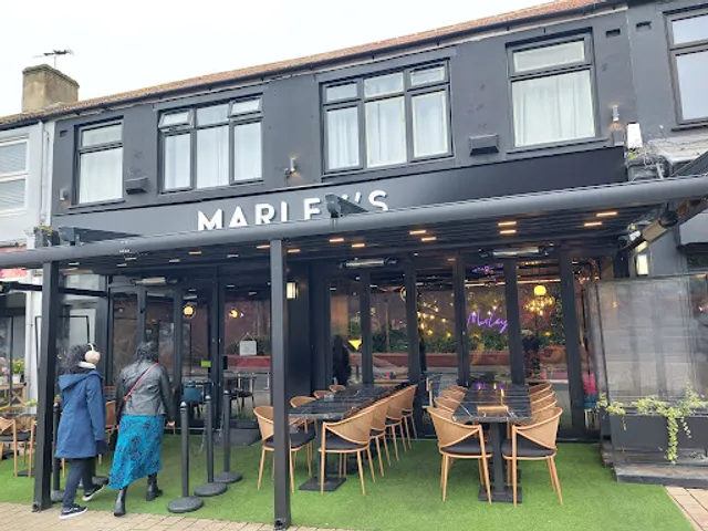 Marley's Brasserie & Lounge