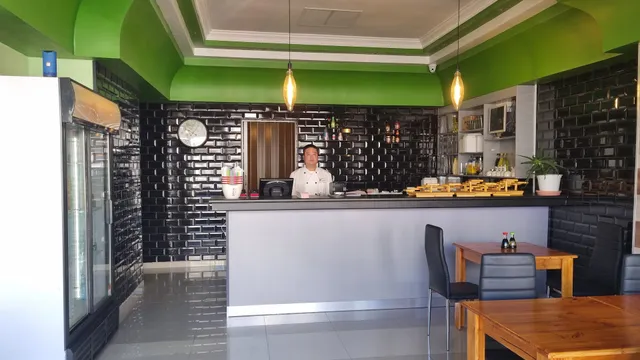 Salmon house Kenilworth