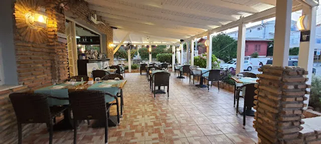 Galera Restaurant Bar