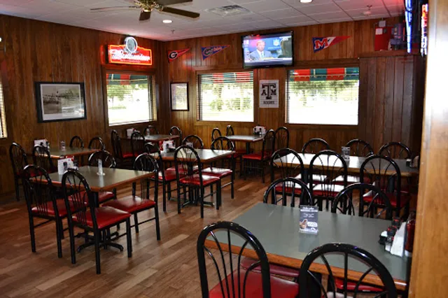 Wings 'N More Restaurant Southwood Valley