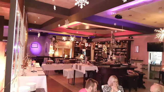 Reality Restaurant Cocktailbar