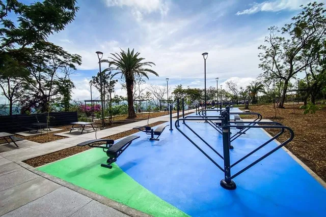 Puerta de la Barranca Park